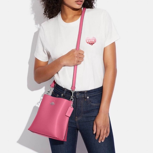 Coach Handbags - COACH Mollie Bucket bag Pink NWT